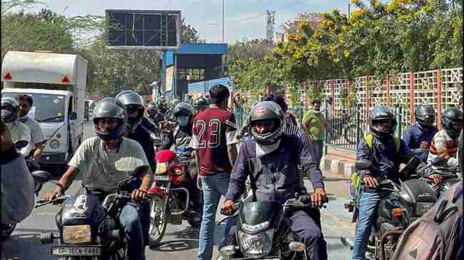 Delhi App based Taxi Service