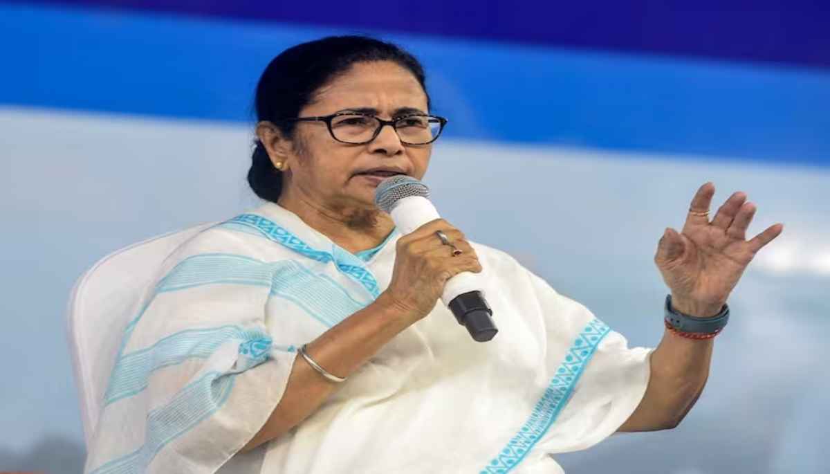 'सब कुछ भगवा हो गया है...' सीएम ममता बनर्जी ने टीम इंडिया की जर्सी के बहाने किस पर साधा निशाना?