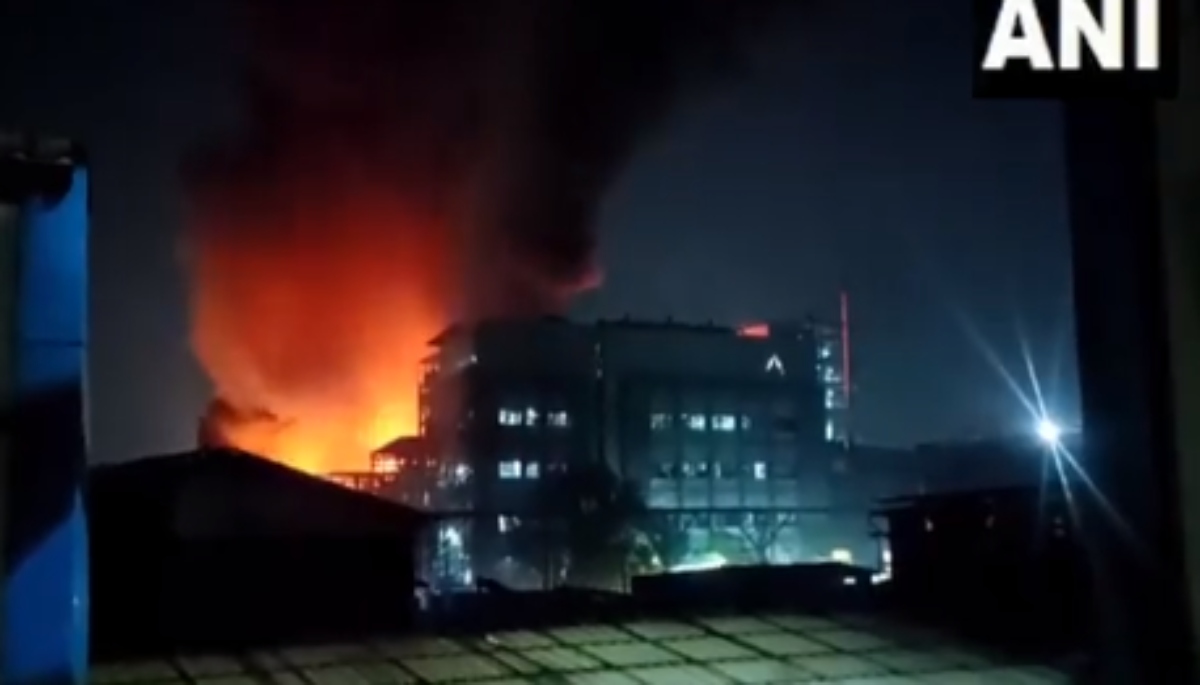 Massive Fire in Chemical Factory Surat