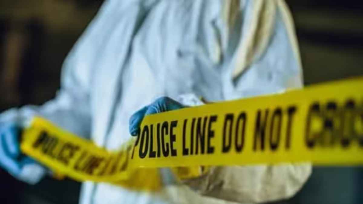 बैग में बंद दिल्ली के फर्श बाजार में मिला लड़की का शव, पुलिस ने बॉयफ्रेंड को मुंबई से किया गिरफ्तार
