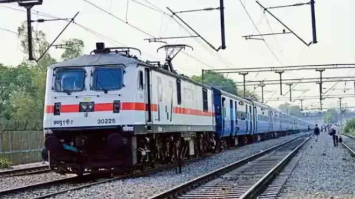 Sarkari Naukri: 10वीं पास के लिए Railway में निकली भर्तियां, ऐसे करें आवेदन