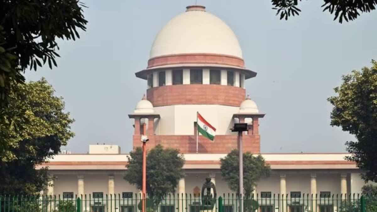 राज्यपाल के खिलाफ केरल-तमिलनाडु सरकार की याचिका: सुप्रीम कोर्ट ने केंद्र से मांगा जवाब