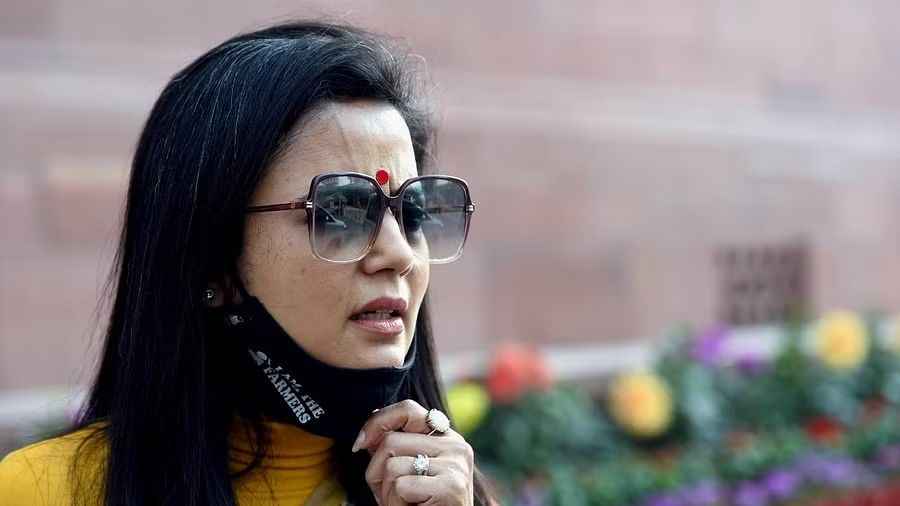 TMC सांसद महुआ मोइत्रा की बढ़ीं मुश्किलें; लोकपाल के निर्देश पर अब CBI खोलेगी मामले की परतें