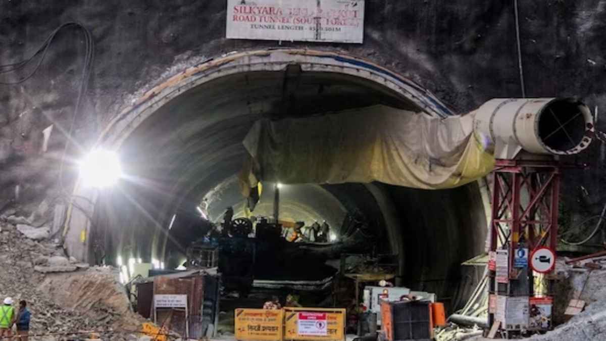 हैदराबाद से उत्तरकाशी टनल पहुंचा प्लाज्मा कटर, अब इस तरीके से निकाले जाएंगे मलबे में फंसे ऑगर मशीन के ब्लेड