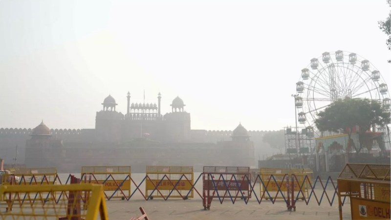 Delhi Foggy Weather