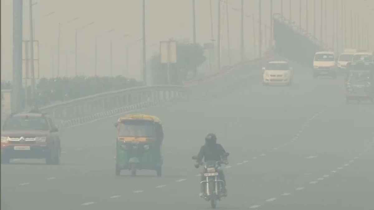 जानलेवा हुआ AQI, दिल्ली में दो दिन के लिए प्राइमरी  स्कूल बंद, जानें अबतक का Update