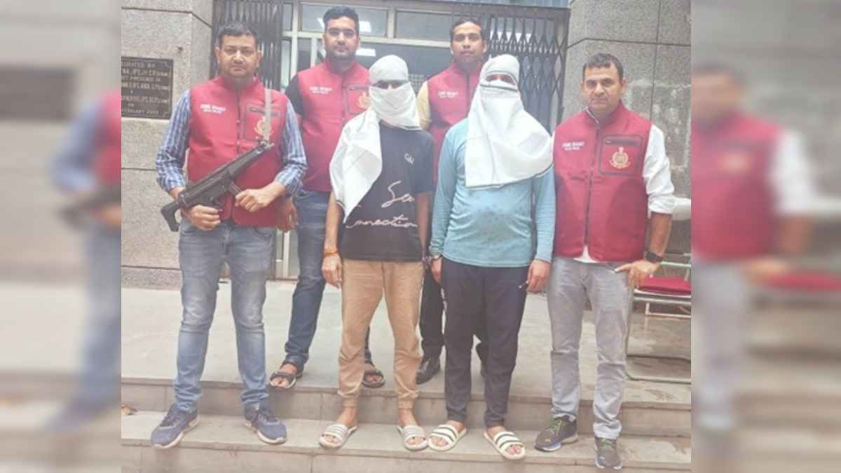 दिल्ली में बवाना और बाली गैंग के 2 शार्प शूटर गिरफ्तार, विरोधी गैंग के सदस्यों को मारने का था प्लान