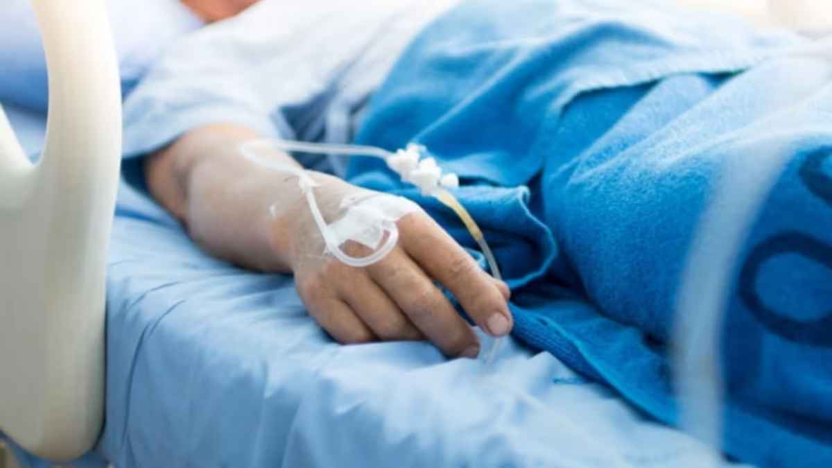 उत्तरप्रदेश में रहस्यमय बुखार की दस्तक, लक्ष्ण निमोनिया जैसे, हालत बिगड़ते ही अस्पताल पहुंच रहे मरीज