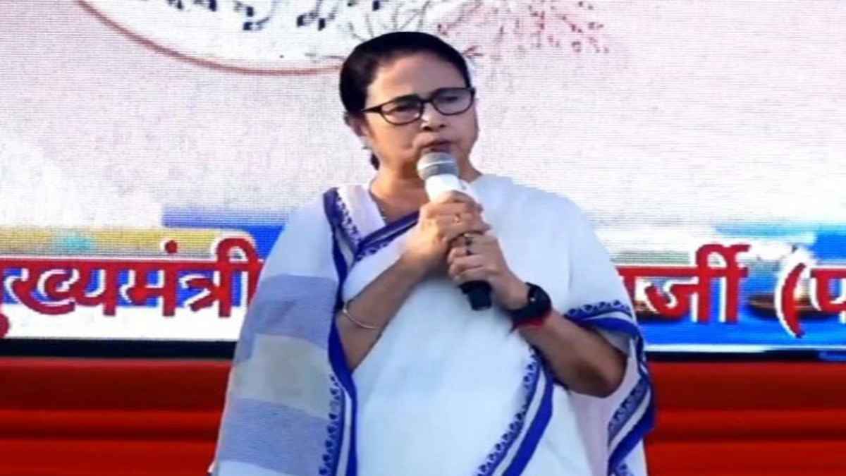 Chhath Puja: 'जब तक जिन्दा रहूंगी, गंगा घाटों पर आती रहूंगी', छठ पर भावुक हुईं ममता बनर्जी