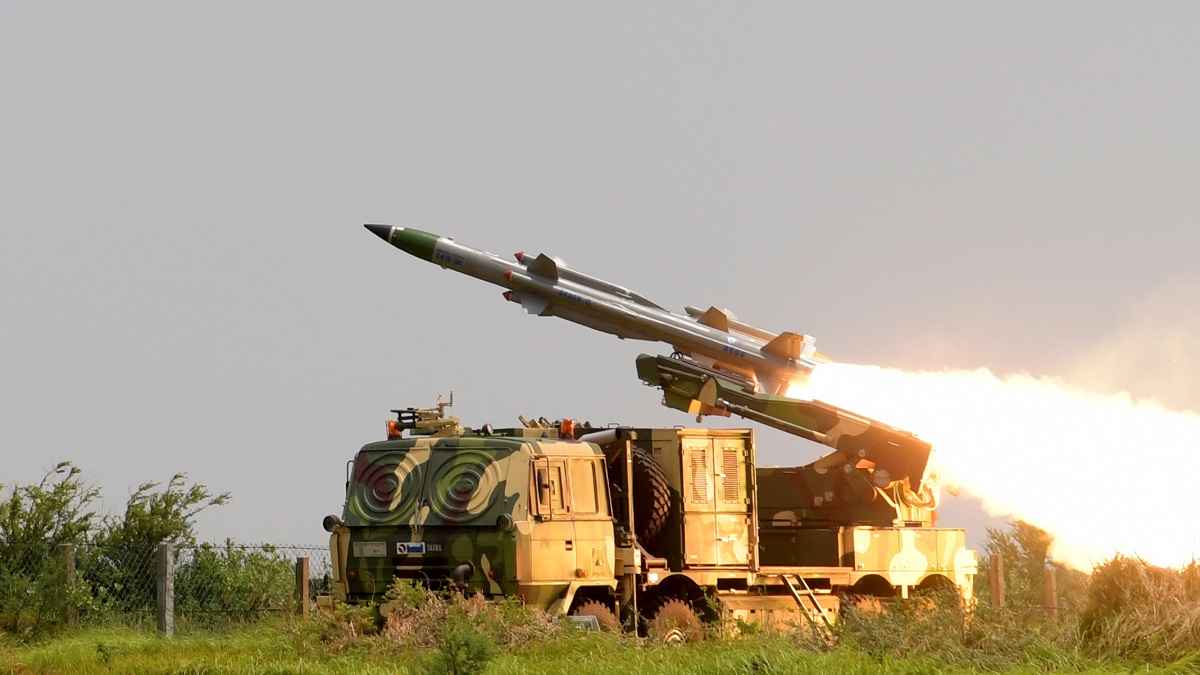 Explainer: क्या है भारत का Akash Missile System और इसकी खासियतें, जिसमें रुचि दिखा रहे कई देश