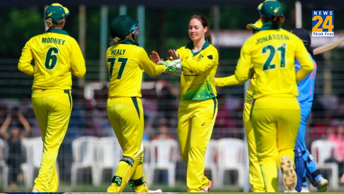 India Women vs Australia Women 2nd ODI Match AUS Won by 7 run
