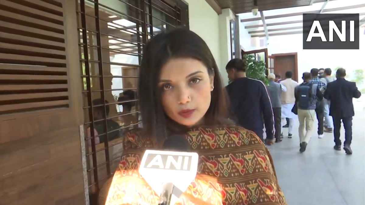पीएम मोदी से मिलना चाहती है डिप्टी सीएम की बेटी,  कहा- पता था पिता को अच्छा पद मिलेगा