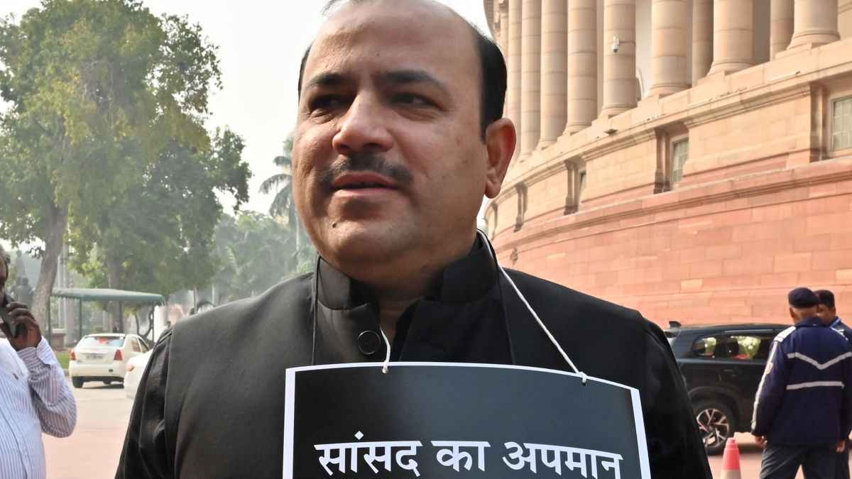 BSP ने सांसद दानिश अली को किया सस्पेंड, पार्टी विरोधी गतिविधियों में शामिल होने का आरोप