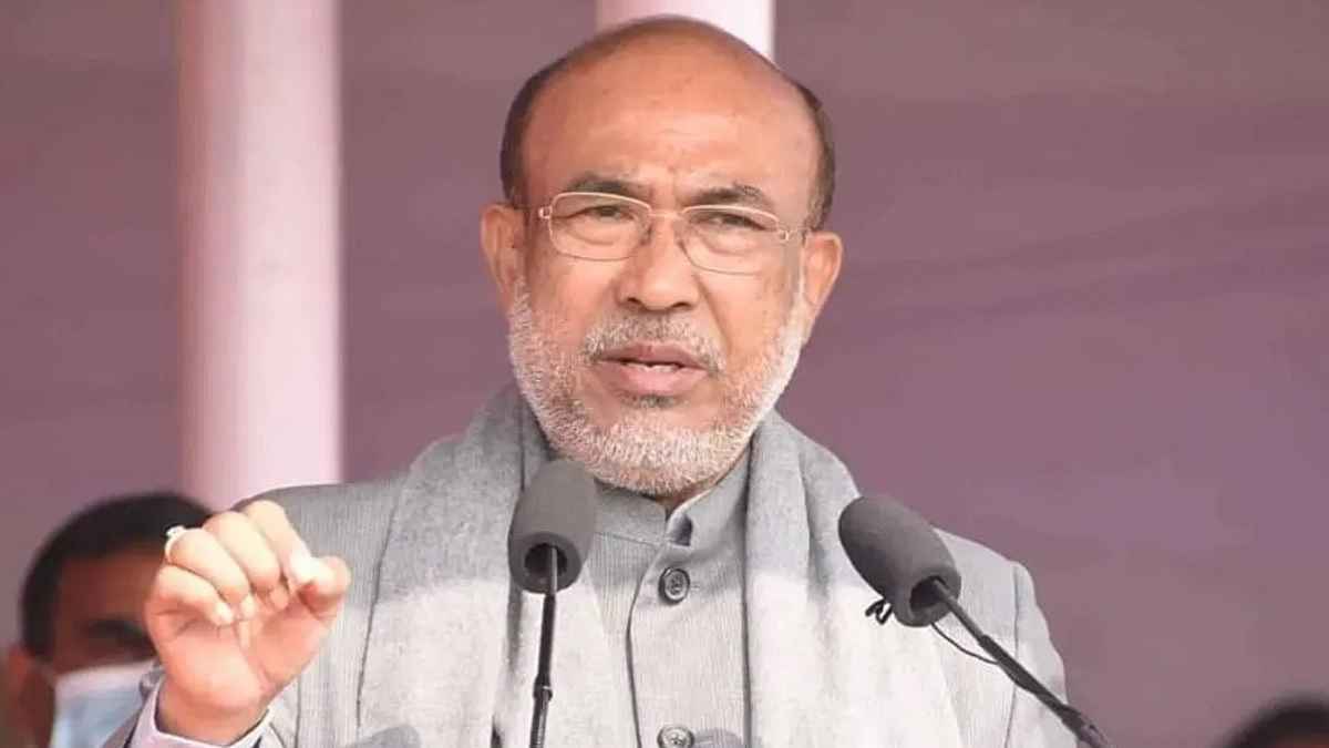 मणिपुर के सीएम की राज्यपाल के साथ देर रात बैठक चली है।