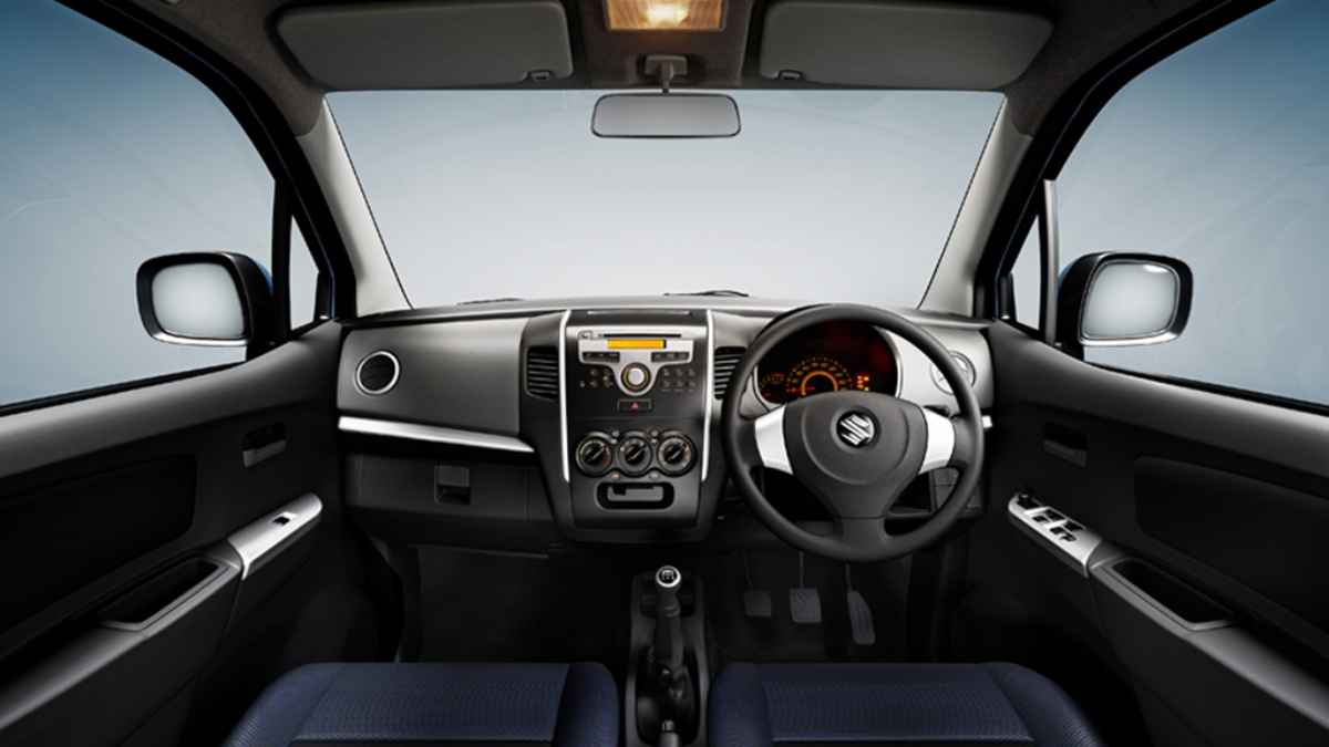 Top 3 maruti car sale in november 2023 Maruti suzuki wagon r 16567 Maruti suzuki dzire