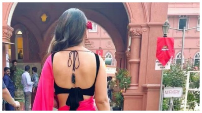 Hina Khan Hospitalised