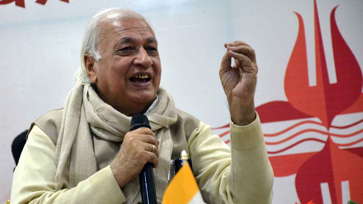 केरल: राज्यपाल आरिफ मोहम्मद का सीएम विजयन पर बड़ा आरोप, बोले- मुझे Physically Hurt करने की साजिश रच रहे हैं