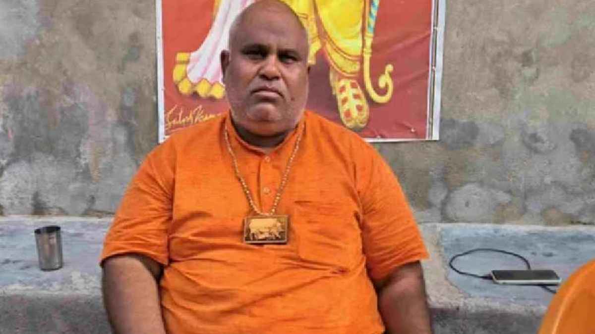 गोरक्षक बिट्टू बजरंगी के भाई पर हमलावरों ने पेट्रोल छिड़क कर लगाई आग, हालत गंभीर