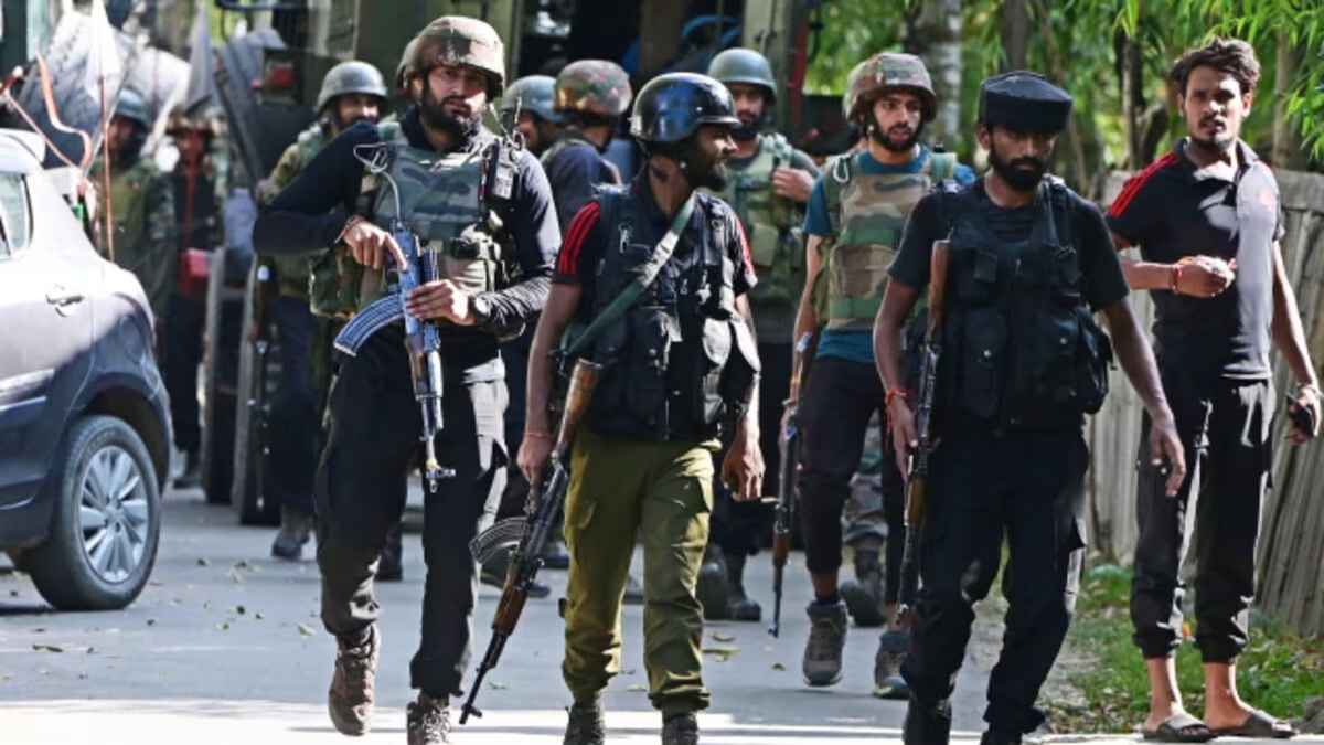 क्या कश्मीर में फिर लौट आया टारगेट किलिंग का दौर? धारा 370 पर सुप्रीम फैसले के बाद बौखलाए आंतकी
