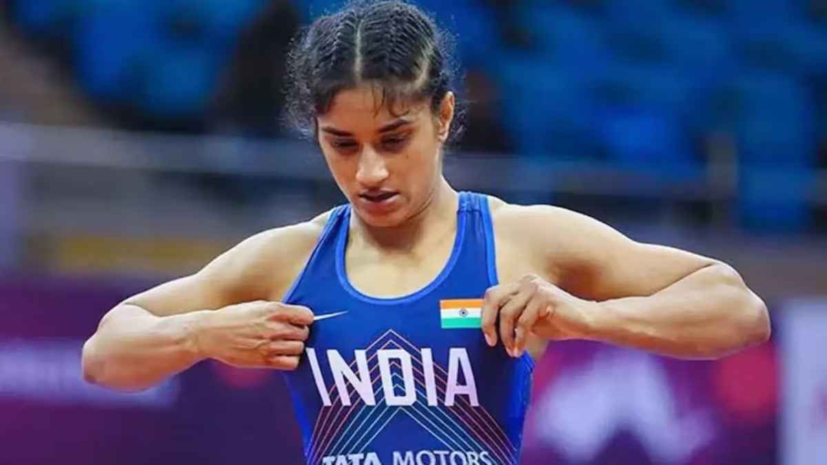बजरंग पूनिया के बाद विनेश फोगाट ने मेजर ध्यानचंद खेल रत्न और अर्जुन अवार्ड वापस करने का किया ऐलान