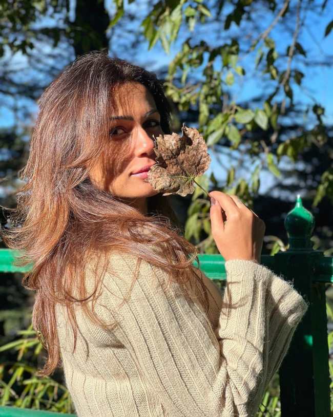 Nishi singh, nita ambani Nishi singh