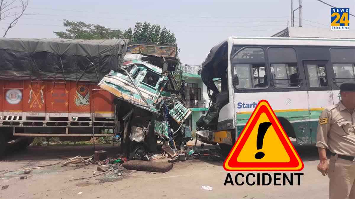 Road accident in Uttar Pradesh