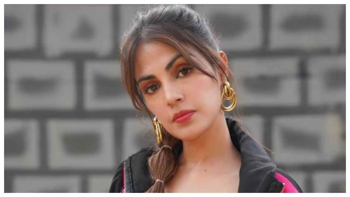 Sushant singh केस में HC से Rhea Chakraborty को बड़ी राहत, कोर्ट ने लुक आउट नोटिस को किया सस्पेंड