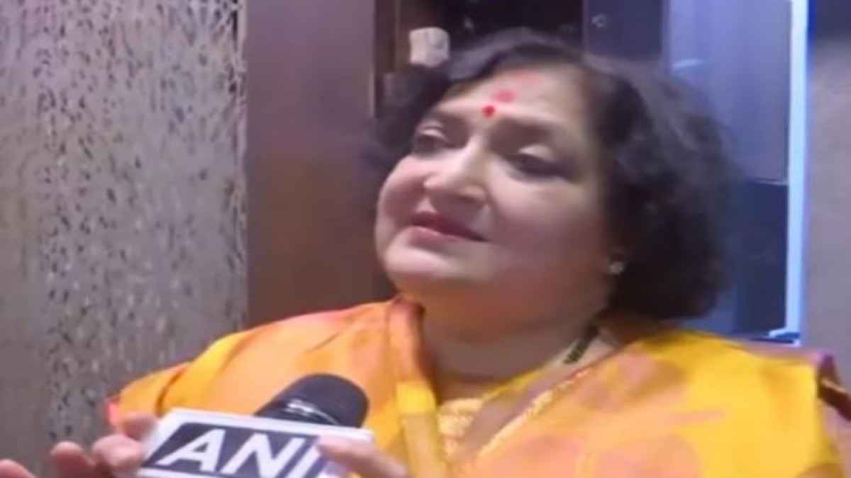 पैसों के लेन-देन में फंसी सुपरस्टार Rajinikanth की वाइफ, धोखाधड़ी मामले में कहा- मेरा लेना-देना नहीं