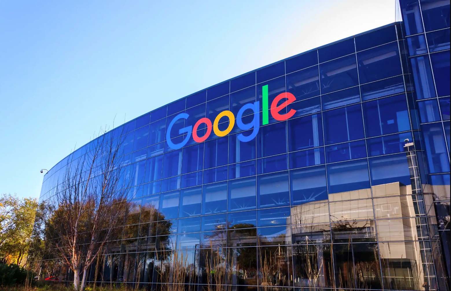 Google to layoff 30000 employees Crisis due to AI tools in Ad Sales