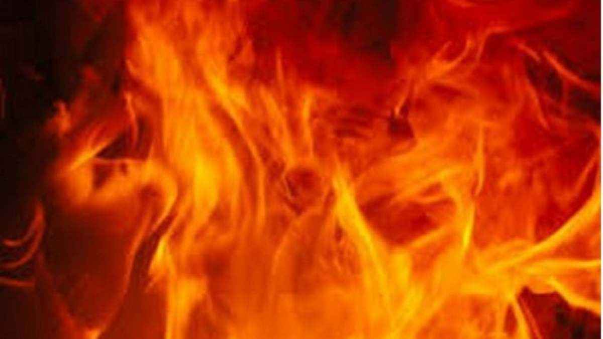 Fire Incident: चीन में स्कूल के हॉस्टल में बड़ा हादसा, आग लगने से 13 लोगों की मौत