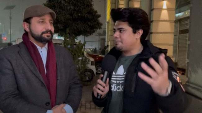 Pakistani family on inflation