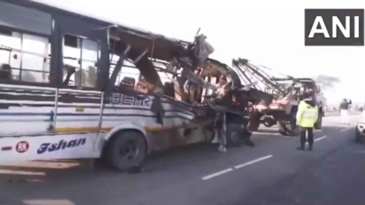 असम में दर्दनाक हादसा: बस-ट्रक में जबरदस्त भिड़ंत, 14 की मौत, 27 घायल