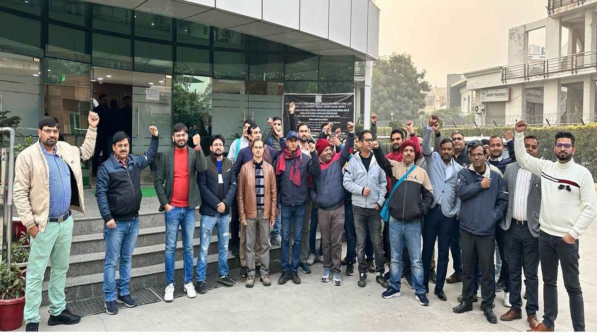 CGST Inspectors Protest In UP and UK