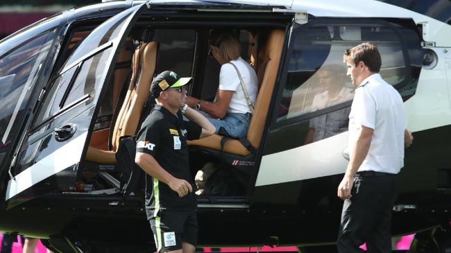 David Warner helicopter entry stadium cost Eurocopter EC120 BBL 13 sydney sixers vs sydney thunder