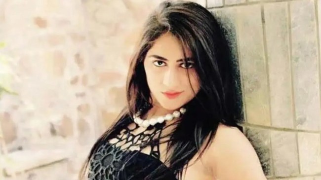 Divya Pahuja Divya Pahuja Murdered In Gurugram Hotel Police Recovering Dead Body