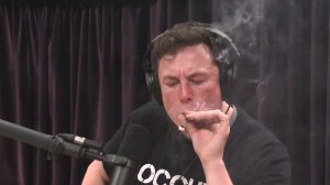 Elon Musk Smoking Marijuana on Joe Rogan Show