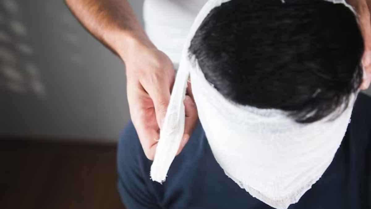 गेंद लगने से कैसे हुई क्रिकेटर की मौत, जानें कहां-कहां चोट लगना जानलेवा?