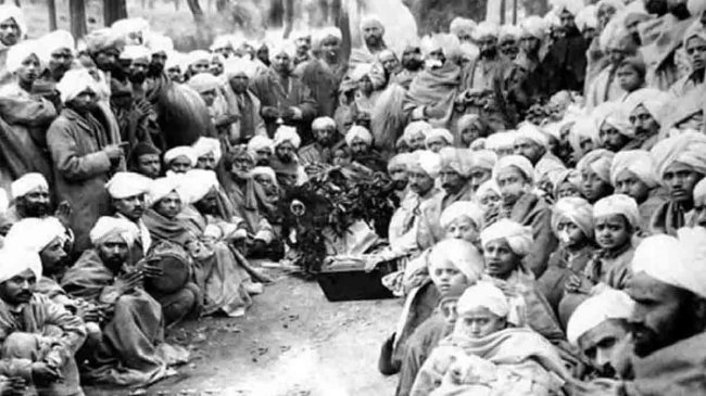 Kashmiri Pandits Exodus From Kashmir Valley Due To Insurgency