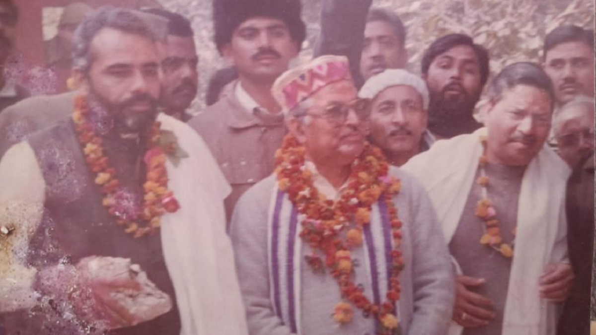 PM Modi With Murli Manohar Joshi In Ayodhya