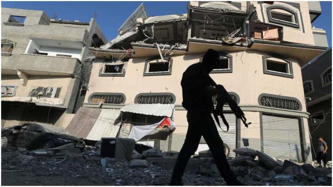 Palestinian Militant In Gaza Palestinian Militant In Gaza