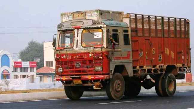 Saying written on truck English proverb written on the back of a truck is going viral on social media