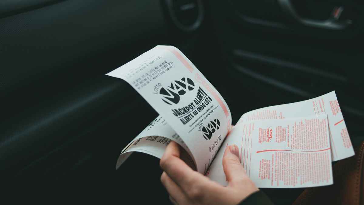 lOTTERY