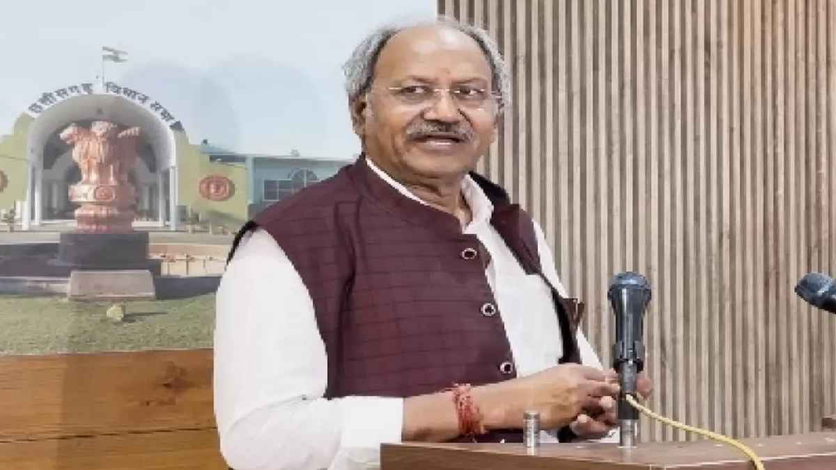 'छत्तीसगढ़ में बनेगा धर्मांतरण विरोधी कानून', शिक्षा मंत्री बोले- 33 हजार शिक्षकों की होगी भर्ती