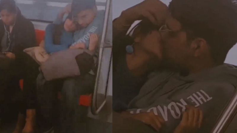 Delhi Metro Viral Video