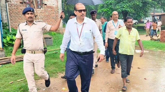 Bihar IAS KK Pathak Controversy