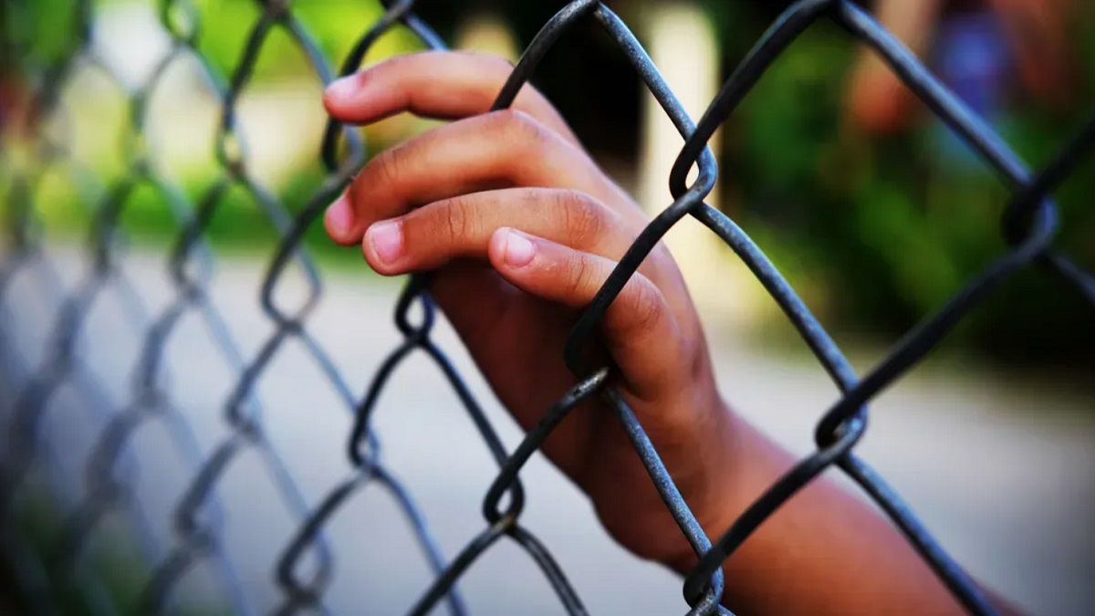 Juvenile Home Prisoners