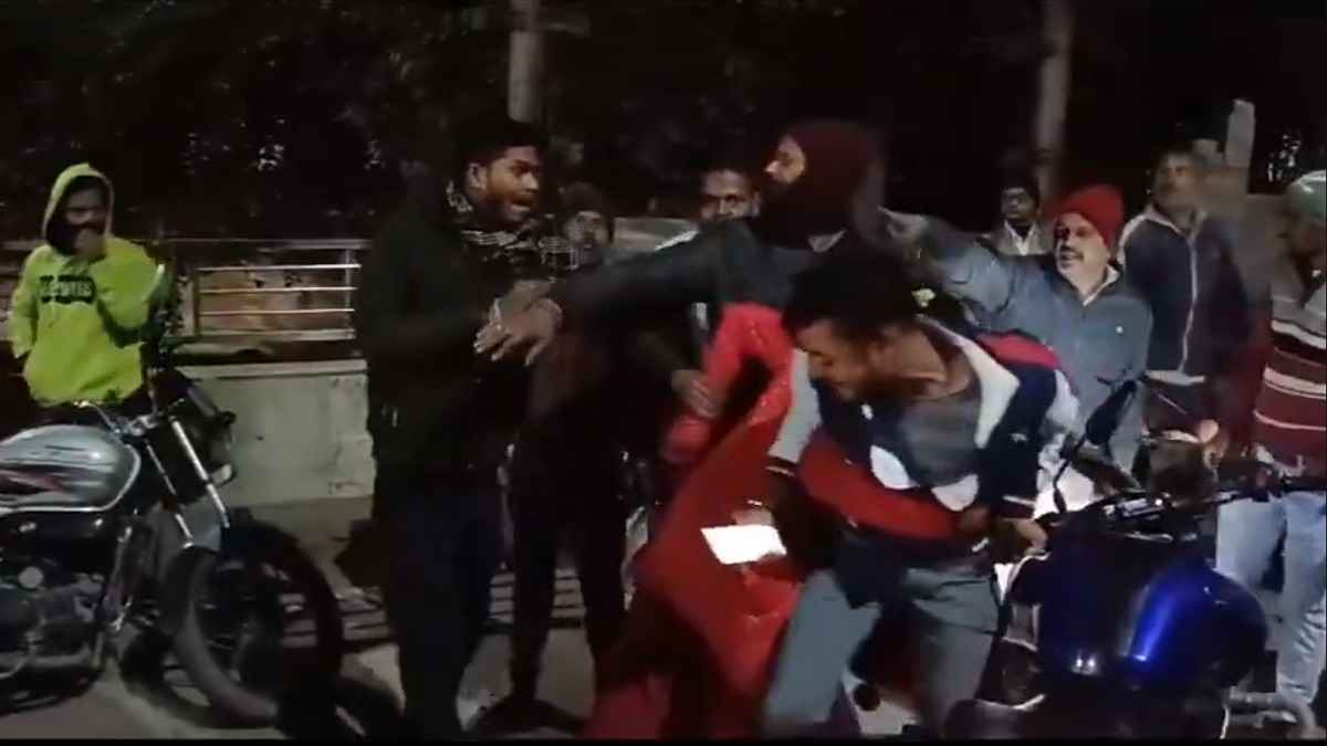 MP Rewa Love Birds Beaten Video Snapshot