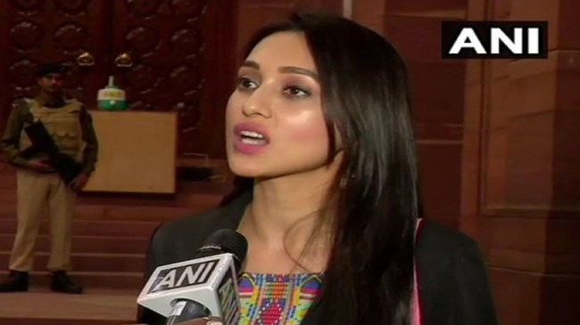 Mimi Chakraborty resigns from post of M