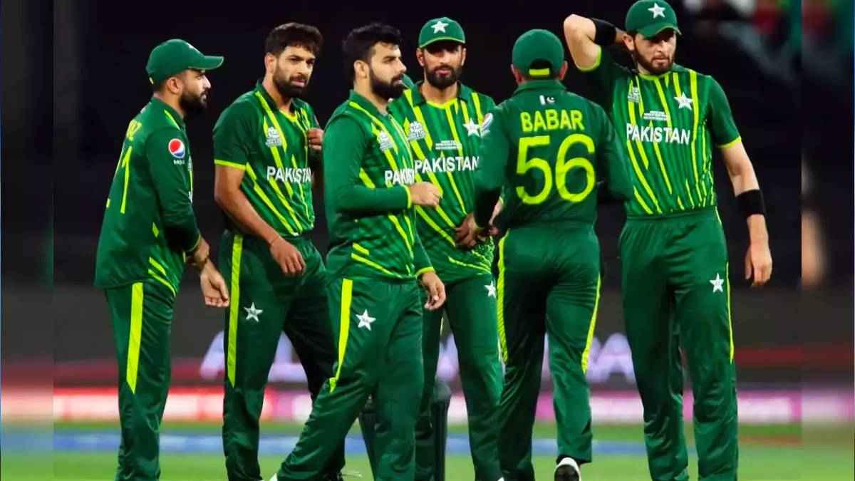 Pakistan के पूर्व कप्तान का विवादित बयान! कहा- 'PCB के साथ काम नहीं करना चाहता है कोई कोच'