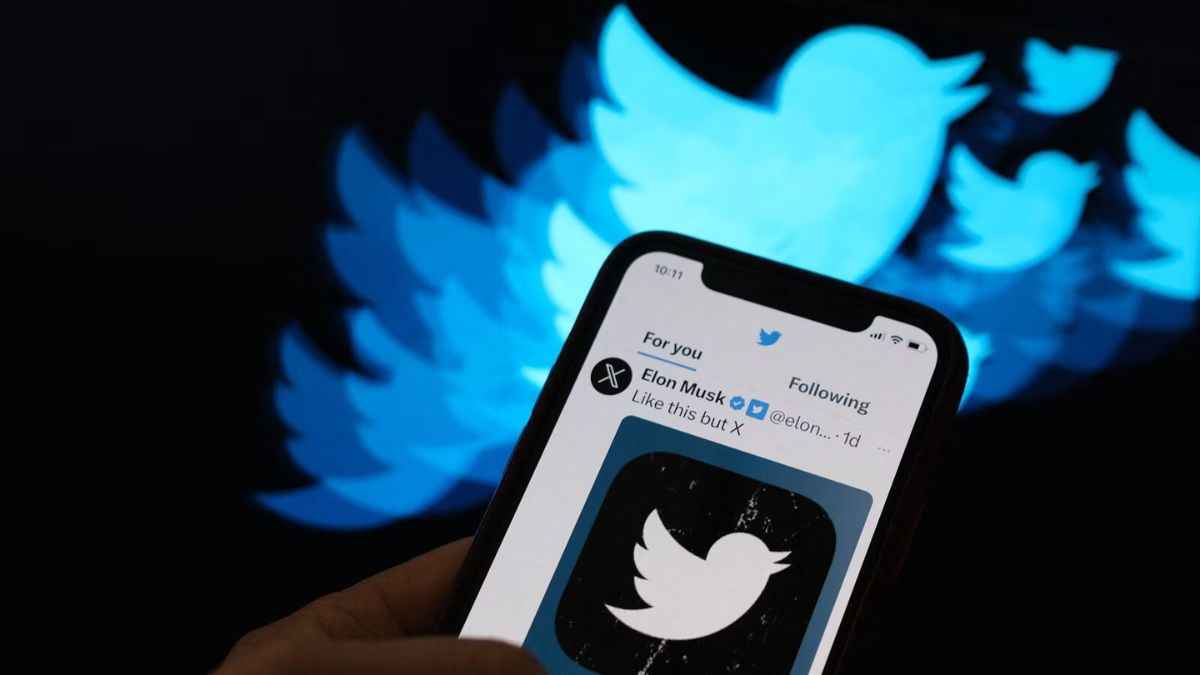 पाकिस्तान के रक्षामंत्री का X अकाउंट बैन ! भारत ने पाक पत्रकारों के Accounts पर भी लगाया प्रतिबंध